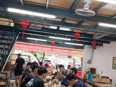 Cần sang nhượng quán nhậu và bán cơm văn phòng tại trần quý kiên, phường dịch vọng, cầu giấy 1