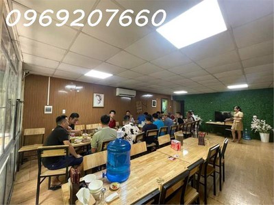 Cần sang nhượng quán nhậu và bán cơm văn phòng tại trần quý kiên, phường dịch vọng, cầu giấy 3