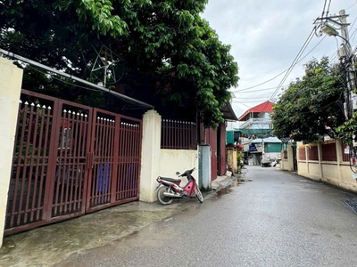 Bán đất hà đông 58m2, nở hậu thuận tiện kinh doanh, đường thông thoáng,oto đỗ cửa ngày đêm. giá 3,9 0