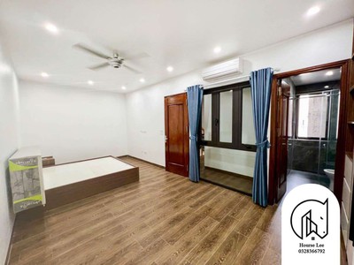 Nhà đẹp ngọc thụy long biên ngõ thông oto rộng 100m 5 tầng thang máy mặt tiền: 5.2m 15 tỷ 3