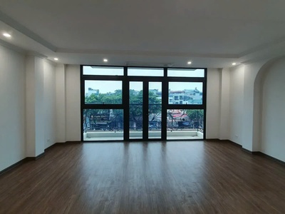 Âu cơ, tây hồ, siêu phẩm mặt phố,50m2, 8 tầng thang máy - duplex view hồ tây - hàng xóm lotte tây 1