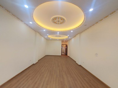 Bán nhà mặt phố Chu Huy Mân-57M 13TỶ-6T thang máy-vỉa hè 3M-kinh doanh đỉnh 2