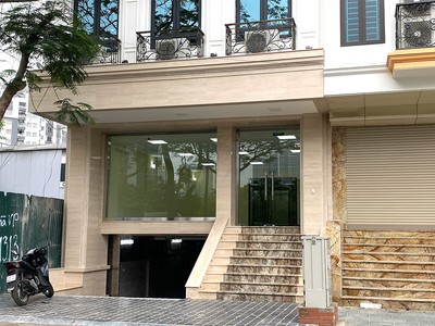 Bán Tòa Văn Phòng 8 Tầng Phố Trần Thái Tông. DT 145m2. Đang cho thuê 155tr/th. Giá 78 TỶ 1