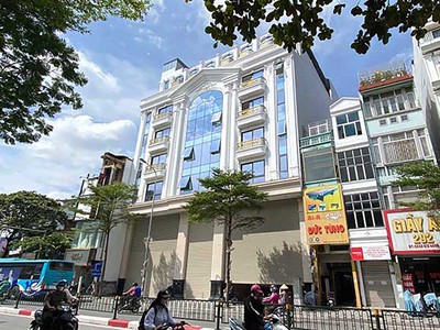 Bán Tòa Văn Phòng VIP 9 Tầng Mặt Phố Tôn Đức Thăng.Đang cho thuê 1,3 tỷ/tháng. Giá 430 TỶ 0