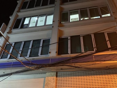 Nhà 7 tầng thang máy, mặt phố tây sơn, đống đa, 30m2 mt 4m, ở và kd, chỉ 20.5 tỷ 4