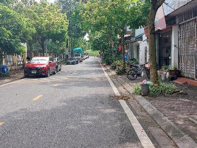 Bán đất phúc lợi - 86m - mt 6m - đường 12m - vỉa hè 3m - thích hợp xây văn phòng cho thuê - xây nhà 2