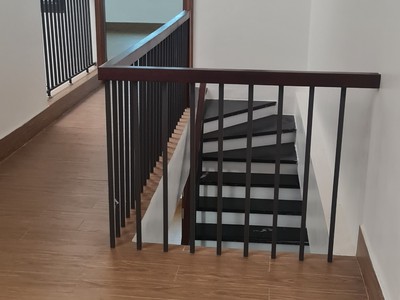 Nhà 3 tầng tđc chu văn an,  phân lô,   kinh doanh, đầu tư, giá cực tốt. 0