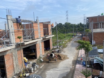  Bán Nhà Mới Xây Thô - 1 Trệt 1 Lầu  1
