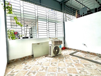 Chính chủ bán nhà định công 30m2x4 tầng ô tô đõ cổng giá 4,5 tỷ 1