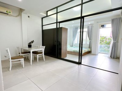 Cho thuê 1pn mới tách bếp địa chỉ: 15c sông đà, p2, tân bình, tp hcm 3