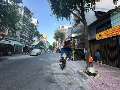 Chính chủ cho thuê nhà nguyên căn để ở/ kinh doanh sầm uất số 543 phan văn trị p7 ,q5 3