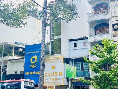 Cho thuê nhà 194 Trần Hưng Đạo, Nguyễn Cư Trinh, Q1. Trệt, 5 lầu, DT 500m2, 11pn chỉ 100tr 1