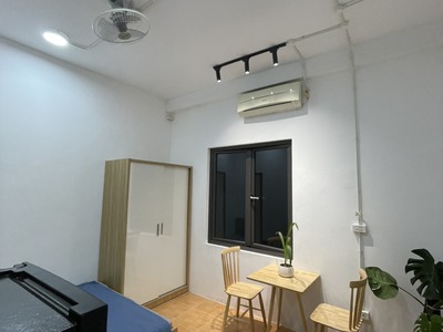 Phòng đầy đủ tiện nghi cho thuê - gần Hồ Tây. 8