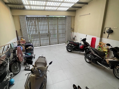 S đẹp - rộng - ô tô ngủ trong nhà - 4 tầng - ngang gần 6m - đối diện coopmart bình triệu - chỉ còn 1