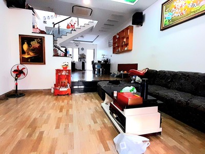 Bán nhà 3 tầng mtkd đường tân lập phường hiệp phú, 5 20m, cách ngã tư thủ đức 30m, chỉ 10,7 tỷ 2