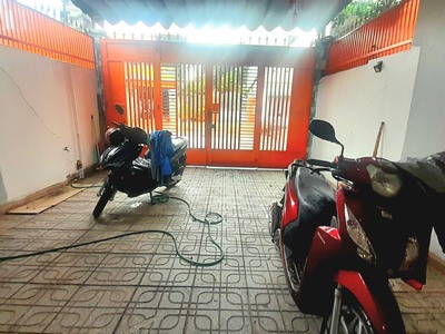 Bán nhà 3 tầng mtkd đường tân lập phường hiệp phú, 5 20m, cách ngã tư thủ đức 30m, chỉ 10,7 tỷ 0