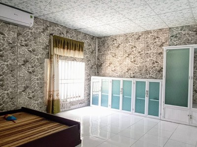 Chưa tới 2 tỷ, 2 tầng, hoàng diệu, lô góc 2 mặt kiệt. 3