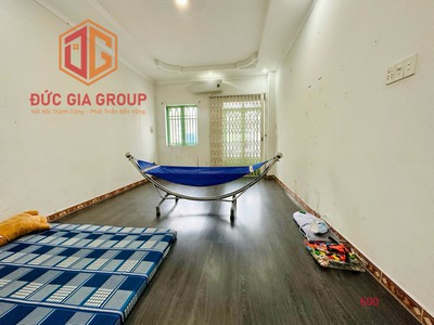 Sang nhượng 0 đồng, mặt bằng set up cực đẹp, mặt tiền võ thị sáu chỉ 26tr 4