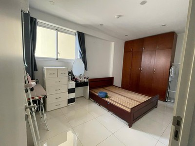 Chính chủ cho thuê chung cư cộng hòa garden, tân bình, 2pn, full nt 3