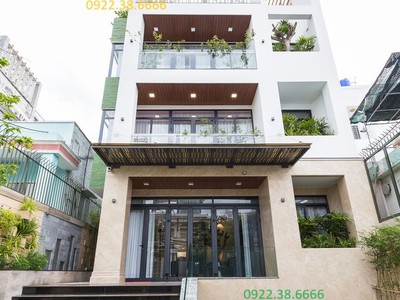 Building cỡ nhỏ    cầu gỗ - 145m2   7 tầng. dòng tiền đều 1 tỷ/tháng. 2