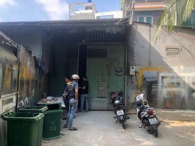 Kho xưởng 8x20m cách mặt tiền tx25 20m, xe 8t, điện 3fa, giá rẻ 1