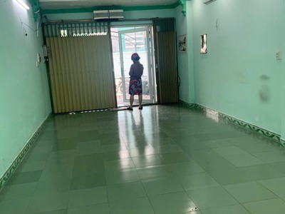 Cho thuê nhà nguyên căn 90m2 đường ô tô p quang vinh , biên hoà giá 6 tr. 2