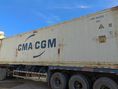 Cont 20RF - 40RF cần thanh lý gấpp 1