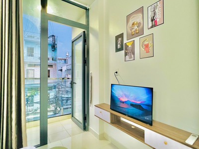 Cao cấp Bình Thạnh - Căn hộ 1 Phòng ngủ Ban công, Nội thất đẹp tại Ngô Đức Kế - gần Nơ Trang Long 10