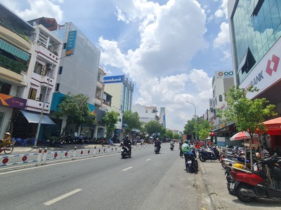 Hiếm-cho thuê nhà mặt tiền nguyễn sơn 240m2, 1 lầu- ngang 12m 1