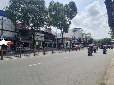 Cho thuê nhà mặt tiền quang trung 105m2, 1lầu - ngang 7m -cực sầm uất 4