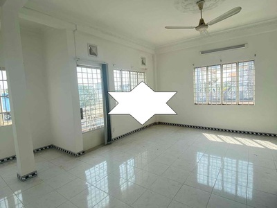 Cho thuê nhà mặt tiền quang trung 120m2, 4lầu - ngang 6m 4