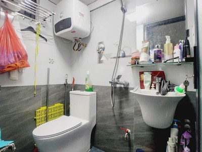 Hiếm chỉ 3.4 tỷ ô tô tránh- vỉa hè - vừa ở vừa kinh doanh, 50m2 tại đường bưởi - ba đình. 3