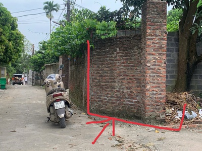 Cc gửi bán 42m tại đông sơn dường ô tô thông cách ql6 và chăm mét giá bán 8xx tr 4