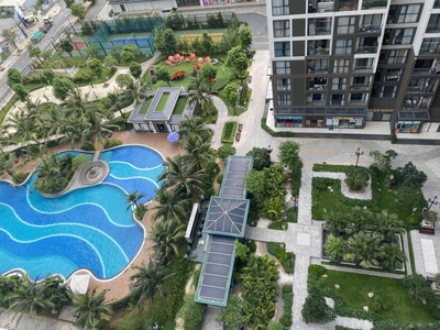 Chính chủ bán căn góc chung cư tòa tonkin 1 vinhomes smart city 2 ngủ 2 vs full đồ 61,5m2 2