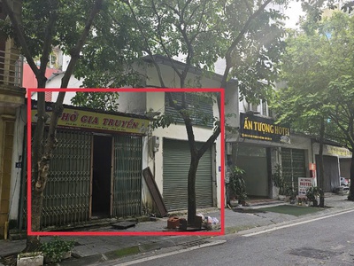 Chính chủ cho thuê 2 cửa hàng tại chân cầu vĩnh tuy, long biên, hà nội 0