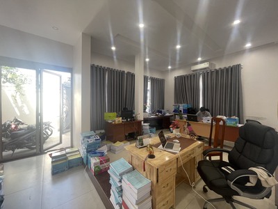 Bán biệt thự phương nam, p8, tp vũng tàu. nhà mới xây / diện tích 230 m2/ 1 trệt 2 lầu. giá: 26 tỷ 3