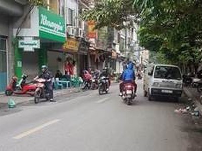 Cho thuê nhà 2 tấm MT đường Phú Thọ ngay ngã tư Hàn Hải Nguyên 1
