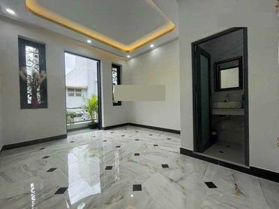 Bán nhà mặt tiền hẻm 95 Bắc Hải F. 15 Q. 10 gần, 7x17m, trệt 2 lầu giá 30 tỷ 0