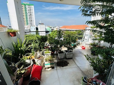 Hiếm chdv khu bầu cát - âu cơ - 6 tầng - hxh doanh thu 48tr 1 tháng 3