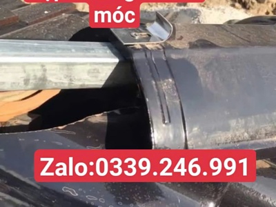 Công dụng Kẹp Ngói Inox là gì 2