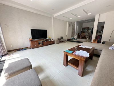 Chính chủ chuyển nhượng nhà 3 tầng gần chợ nguyễn tri phương đà nẵng 2