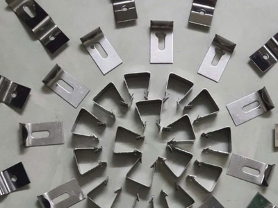 Công dụng Kẹp Ngói Inox là gì 3