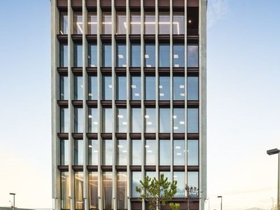 Building cỡ nhỏ   hàng hành   103m2   8 tầng -  dòng tiền 3 tỷ/năm. 2