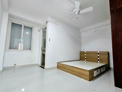 Nhà mới đẹp, 2 tầng 54,3m2, đường nhựa ô tô đổ cửa, TĐ, giá 4,4 tỷ 1