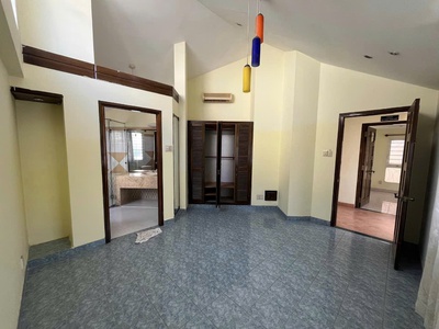 Cho thuê villa sân vườn thảo điền 10x20 4pn 4wc đường xe hơi, đậu 2 xe thoải mái chỉ 30 triệu - giá 2
