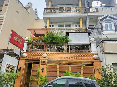 Cho thuê nhà 308 Nguyễn Văn Đậu, Phường 11, Quận Bình Thạnh. Trệt, 4 lầu DT 500m2 chỉ 80tr 1