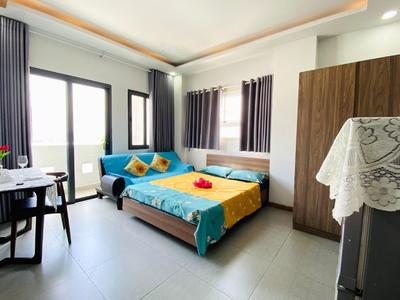 Cho thuê phòng Quận 7, căn hộ dịch vụ, phòng ban công, full nội thất. Phòng rộng 30m2 0