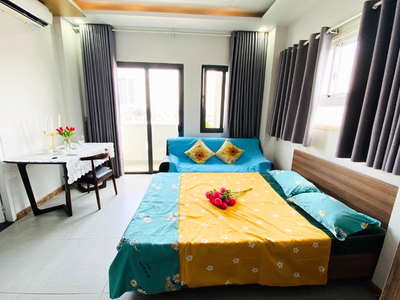 Cho thuê phòng Quận 7, căn hộ dịch vụ, phòng ban công, full nội thất. Phòng rộng 30m2 4
