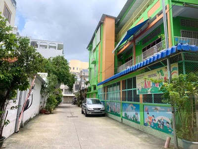 Hẻm xe tải vô tận nhà, trung tâm Quận 5, Nguyễn Trãi, ngang bề thế 4,8m, chỉ 24 tỷ 2