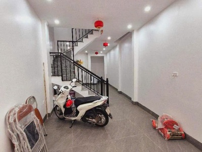 Tôi bán nhà riêng chính chủ ngõ 80 Yên Lãng oto qua nhà DT 50m giá 10.8 tỷ 2